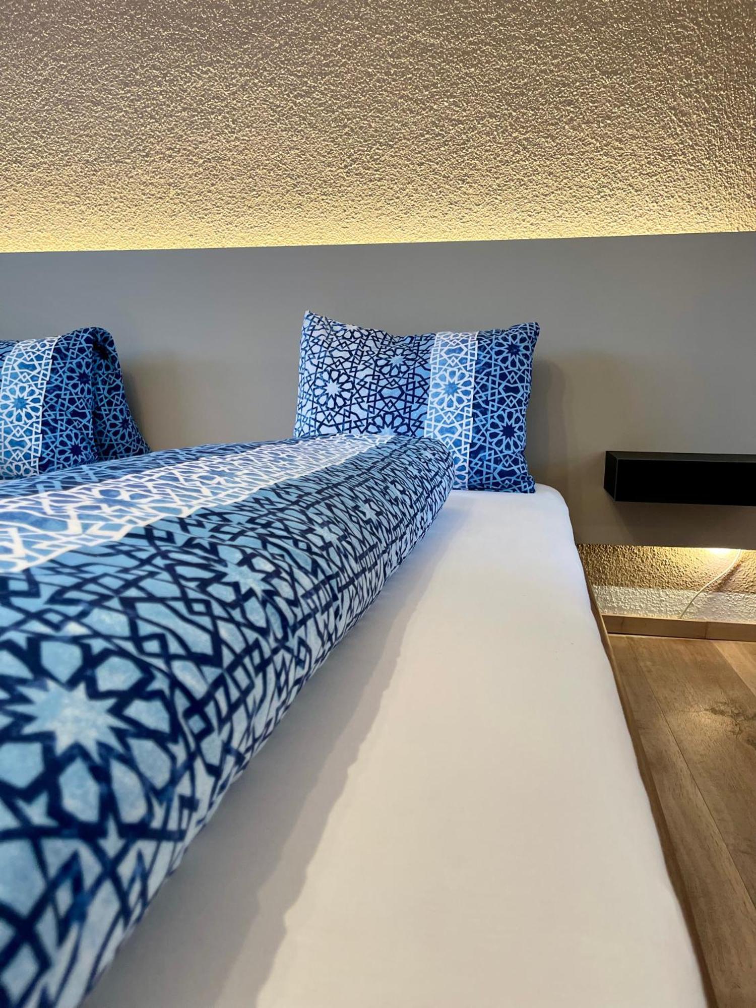 Hotel Hecht Sennwald ภายนอก รูปภาพ